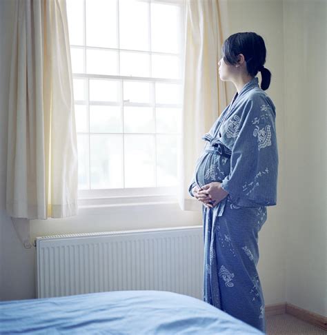 Pregnant Woman Photograph By Cecilia Magill Science Photo Library