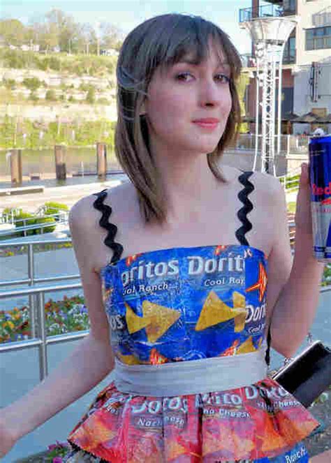 Cardboard Prom Dress Is Just The Right Fit For This Young Woman The