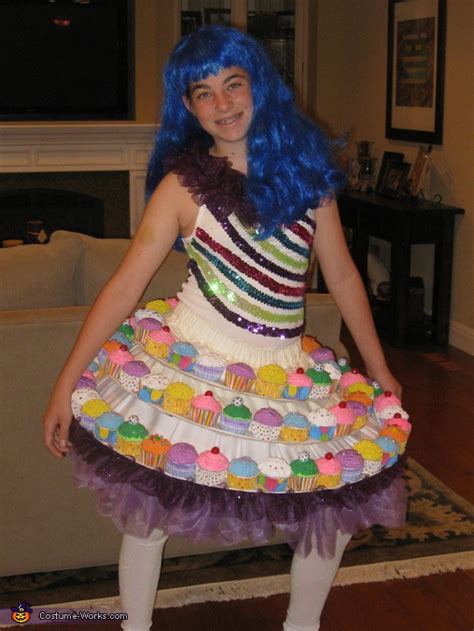 katy perry s cupcake dress costume photo 3 5
