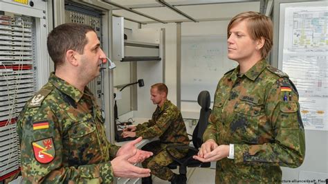 Transgender Troops — How Open Is Germany′s Army Germany News And In Depth Reporting From