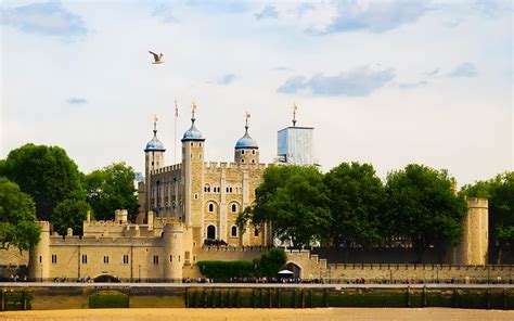 Tower Of London Opening Hours Timings And Best Time To Visit