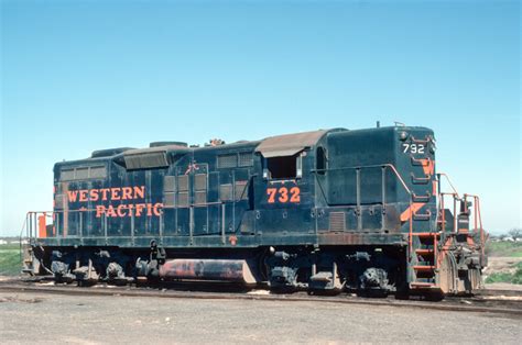 Western Pacific Railroad Gp9 732