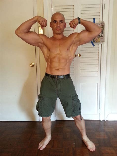 Front Double Bicep Pose Challenges Poses Biceps