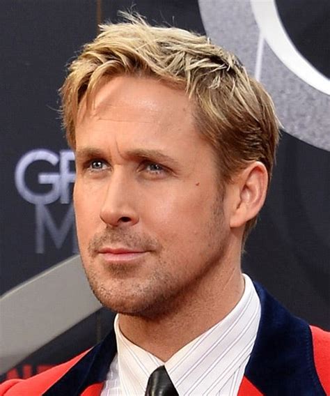 Ryan Gosling Short Straight Blonde Hairstyle With Brunette Highlights