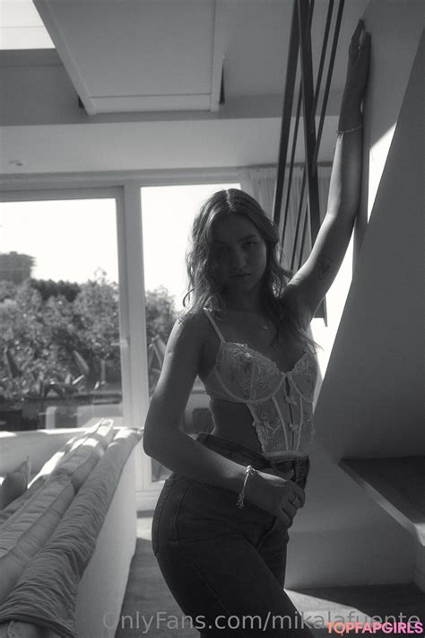 Mikaela Lafuente Nude OnlyFans Leaked Photo 15 TopFapGirls