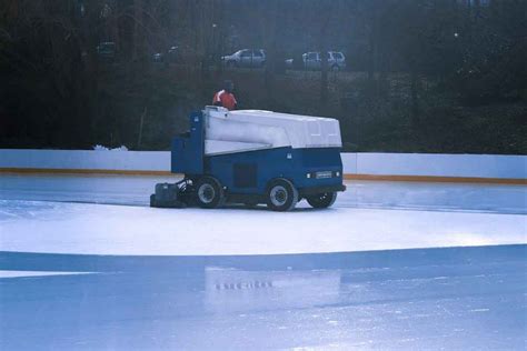 34 Facts About Zamboni Machines You Should Know Video Powersportsguide