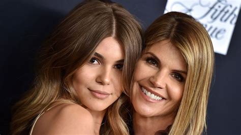 Olivia Jade Giannulli Speaks Out Following Admissions Scandal What