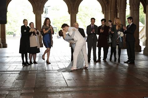 gossip girl series finale recap two weddings a funeral and gossip girl s identity revealed
