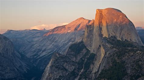 Zoom Background Yosemite