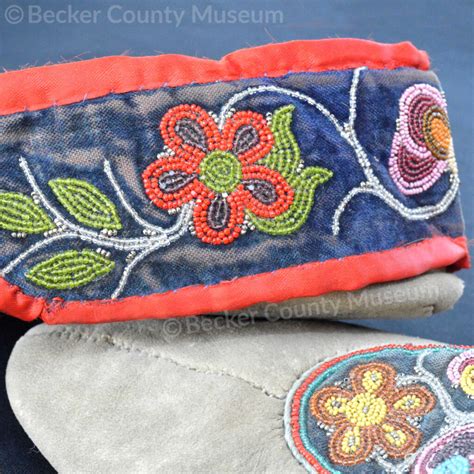 Ojibwe Beadwork A Floral Motif Becker County Museum