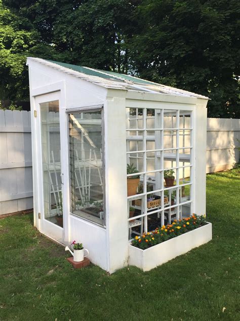 Greenhouse Made From Our Old Windows Abri De Jardin Amenagement