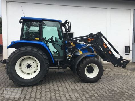 New Holland T5050 Traktor