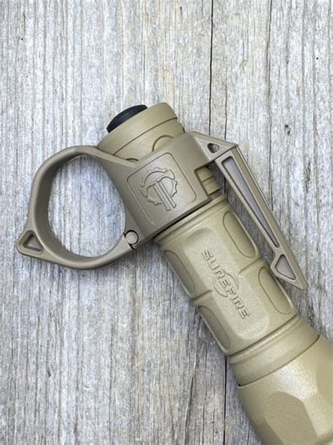 Thyrm Switchback 20 Large Tactical Flashlight Ring Edc Specialties