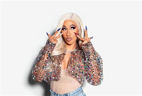 Cardi B Shows Off Her Okurrr In New Pepsi Commercial Im A Bright Star Too Female Rappers
