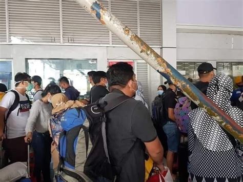 Bukan itu sahaja, ada segelintir keluarga juga datang awal menunggu di terminal sebelum waktu berlepas. "Jadual feri ditunda" - Ratusan Pengunjung Tak Ikut SOP ...