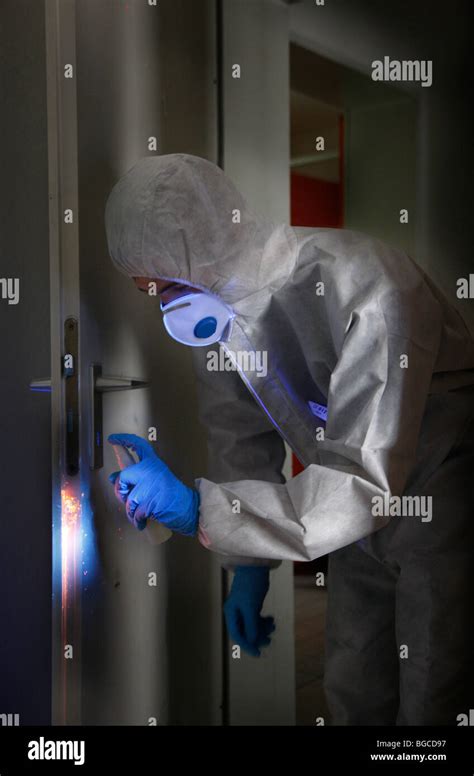 Luminol Crime High Resolution Stock Photography And Images Alamy