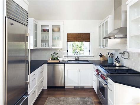 Desain interior rumah tinggal minima. 24 Desain Dapur Kecil Minimalis Sederhana 2×2 m | Ndik Home