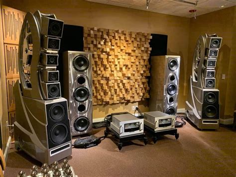 Pin By Audioholics On Audiophile Home Theater Pictures Audiophile Room Audio Room Audiophile
