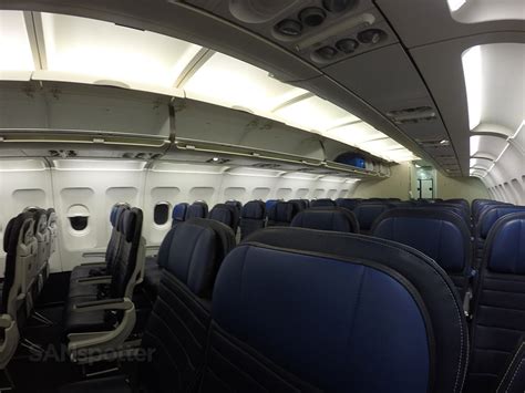 United Airlines A320 Economy Class Isnt All That Bad Actually Sanspotter