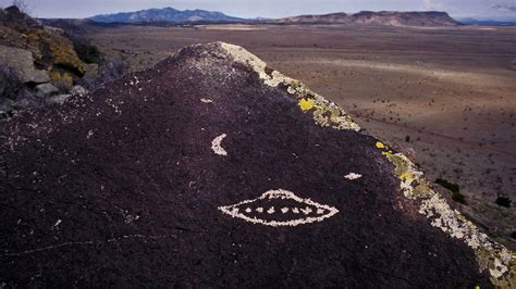 Ufo Petroglyphs Bing Wallpaper Download