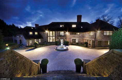 £20m North London Mansion In Totteridge Toured On Channel 5 Daily