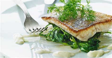 Sea Bass With Spinach Recipe Eat Smarter Usa
