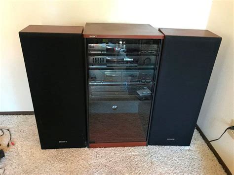 Lot 70 Sony Hi Fidelity Stereo System R2600 Wspeakers And Sony