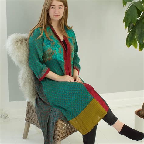 Lækker Silkekimono I Smuk Vintage Sari Silke Genbrugt Silke Turkis