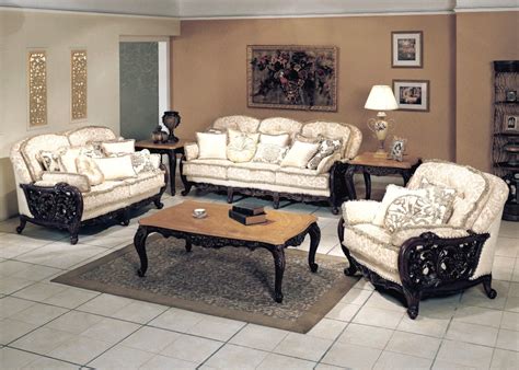 Tanner Traditional Luxury Formal Living Room Furniture Set