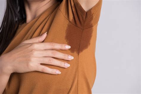 How To Prevent Sweaty Armpit Marks On Your Clothes Huffpost Uk Life