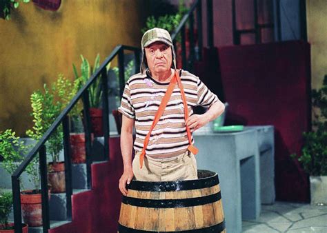 Iconic Mexican Comedian Chespirito Dies At 85