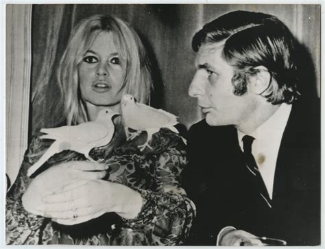 1966 Brigitte Bardot Gunther Sachs 2 Iconic Doves Vintage Original Photo Ebay Brigitte Bardot