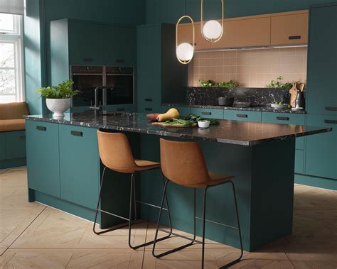 Kitchen Color Ideas 37 Paint Schemes And Decor Palettes Real Homes