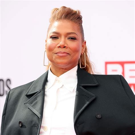 Queen Latifah Honored By Lil Kim Mc Lyte And More With Performance At