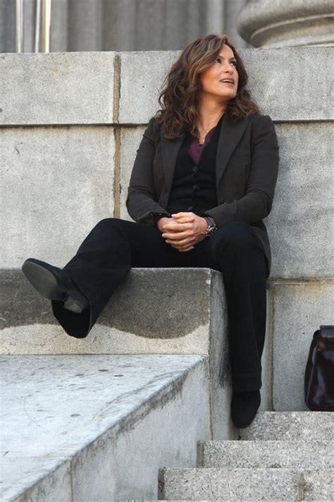 Mariska Law And Order Lady Photoshoot Law And Order Svu Photo 30658804 Fanpop