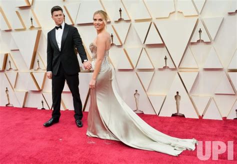 Photo Colin Jost And Scarlett Johansson Arrive For The 92nd Annual