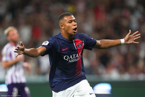 Negotiations Underway for Kylian Mbappé's Contract Extension with PSG