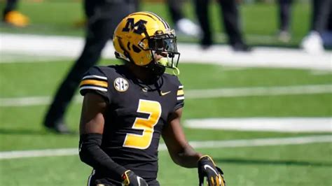 Can Missouri Tigers Freshman Wr Luther Burden Contend For Sec Freshman Of The Year Mizzou