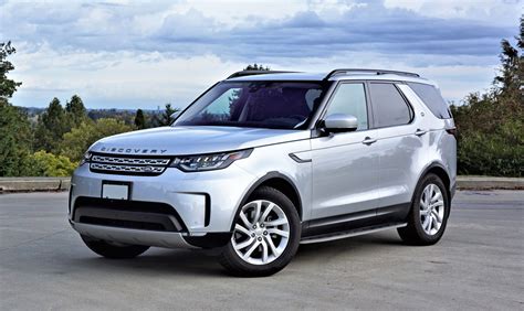 2017 Land Rover Discovery Hse Luxury Td6 Road Test The Car Magazine