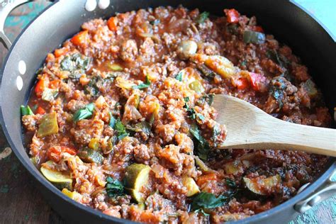 The editors of easy home cooking magazine a. Paleo Ground Beef Spaghetti Squash Skillet