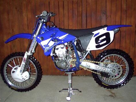 Review Of Yamaha Yz 426 F 2002 Pictures Live Photos And Description