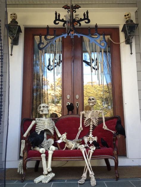 Fun Halloween Skeleton Decorations That Will Make You Laugh