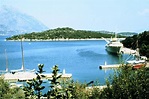 Así es Skorpios, la isla de Onassis convertida en paraíso de ...