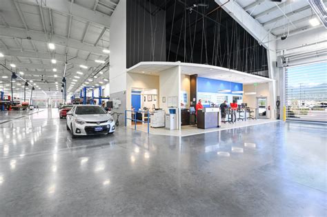Performance Ford Truckland Service Center Ffkr Architects