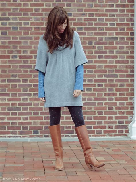 Gray Tunic Over Denim Shirt Black Leggings Tall Boots Outfits With Leggings Frye Boots