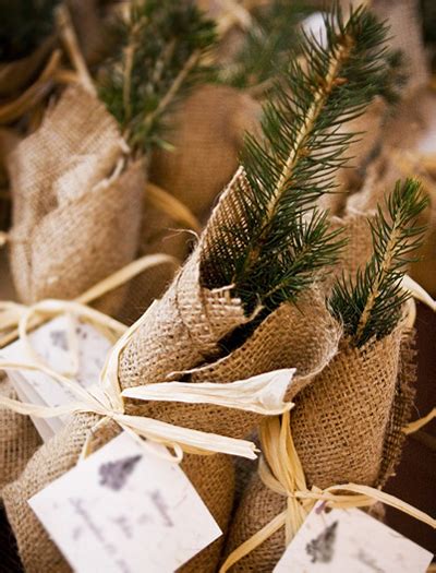 Diy Winter Wedding Favors To Impress Your Guests
