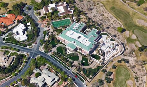 Aerial Pics Of Billionaire Sheldon Adelsons 44000 Square Foot Las
