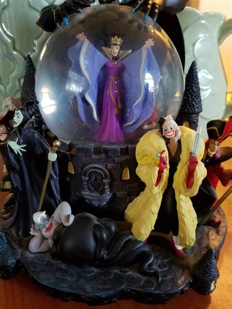 Disney Snow Globe Villains Maleficent Ursula Evil Queen
