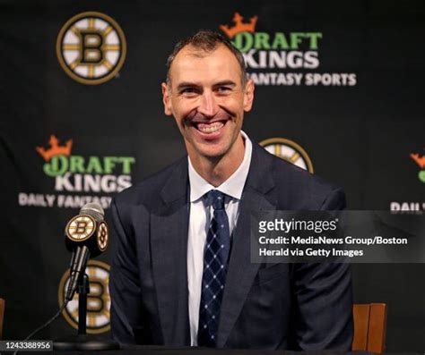 Former Bruins Photos And Premium High Res Pictures Getty Images