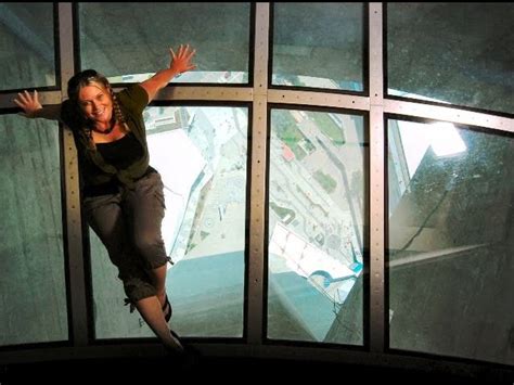 How Strong Is The Cn Tower Glass Floor